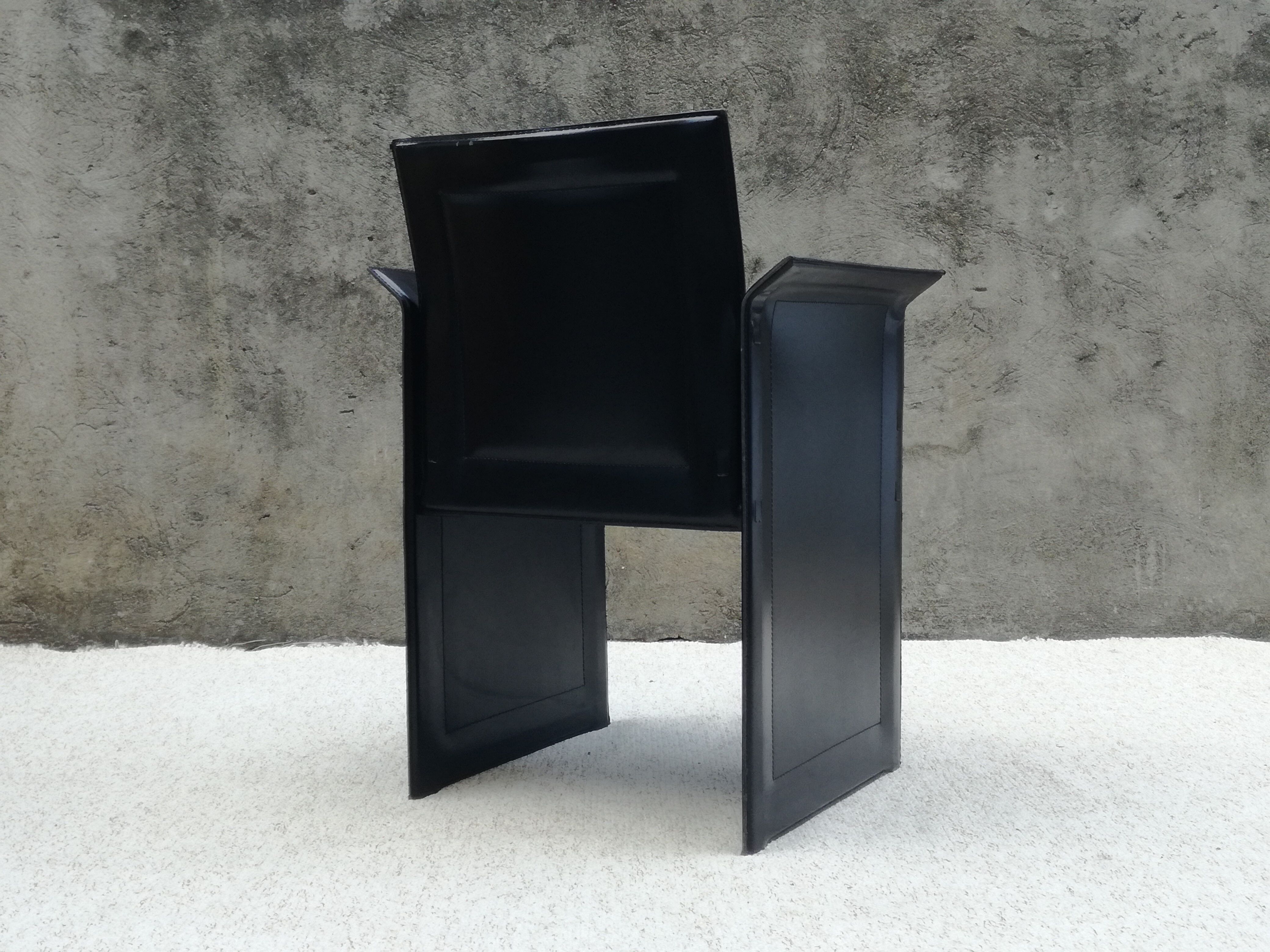 Tito Agnoli Italian black leather design chair