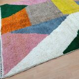 Traditional handcrafted Moroccan Berber rug, size 150 x 250 cm