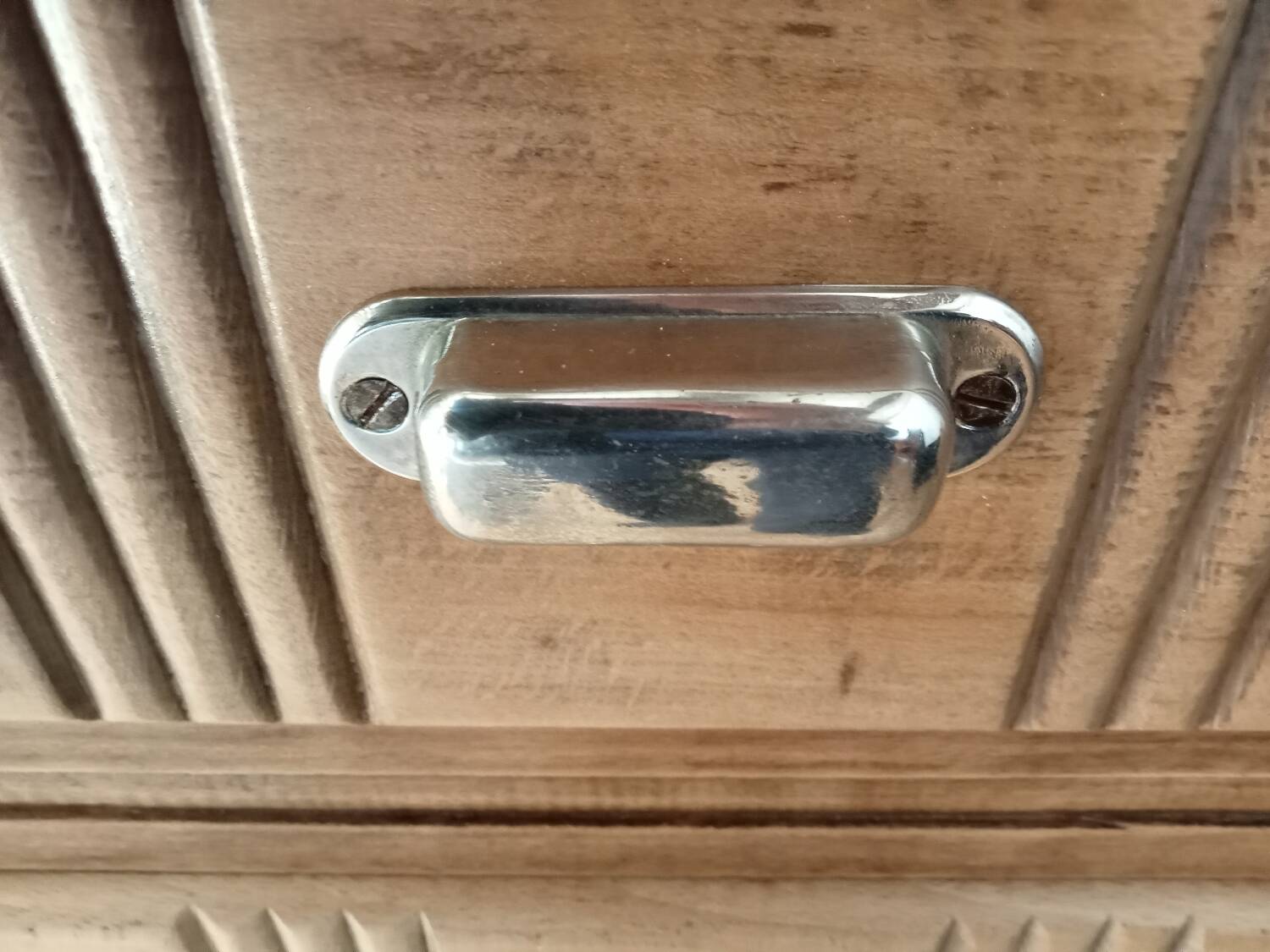 Art Deco chest of drawers