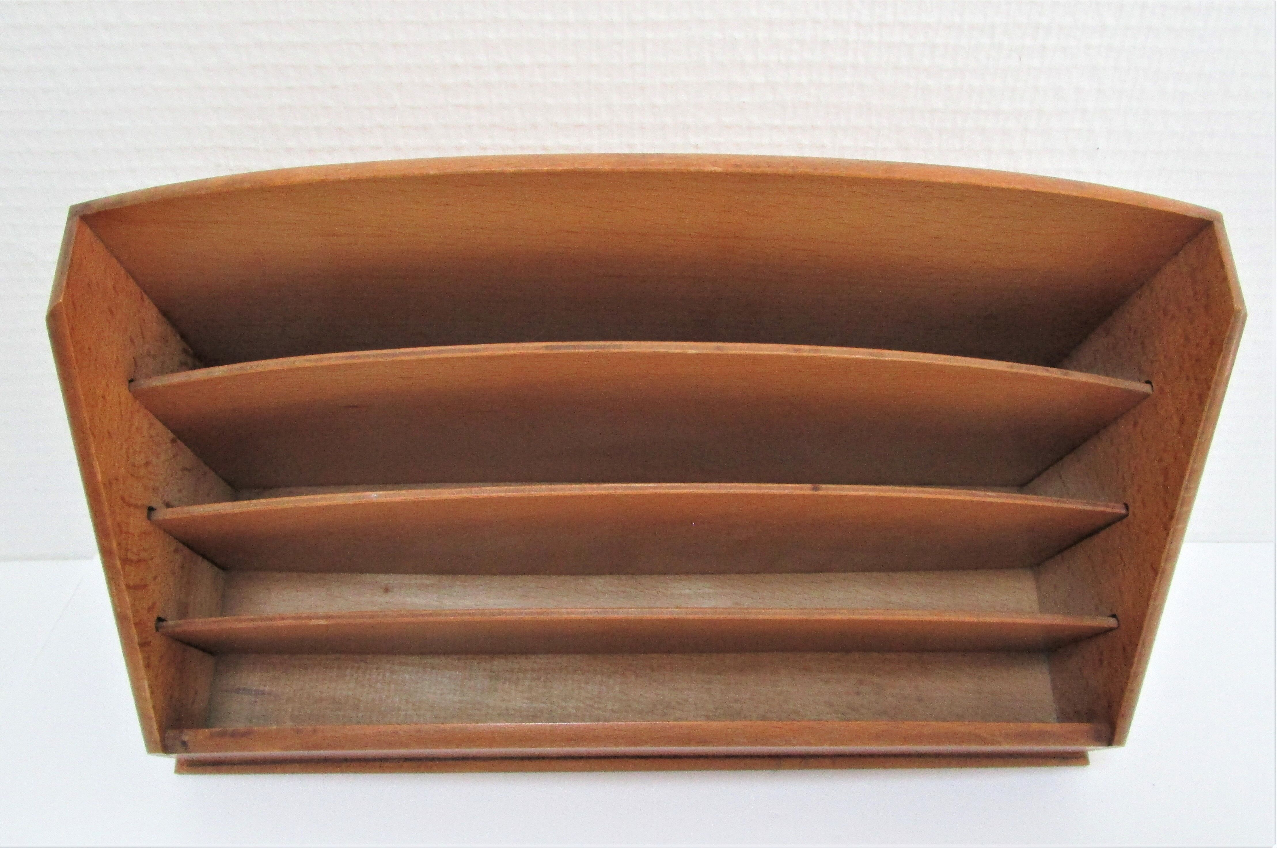 Deux range-courrier bois massif vintage