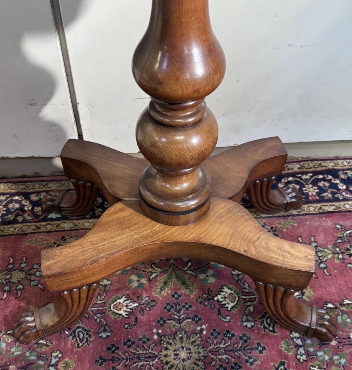 Angleterre XIXeme : table a jeux style Charles X en acajou blond