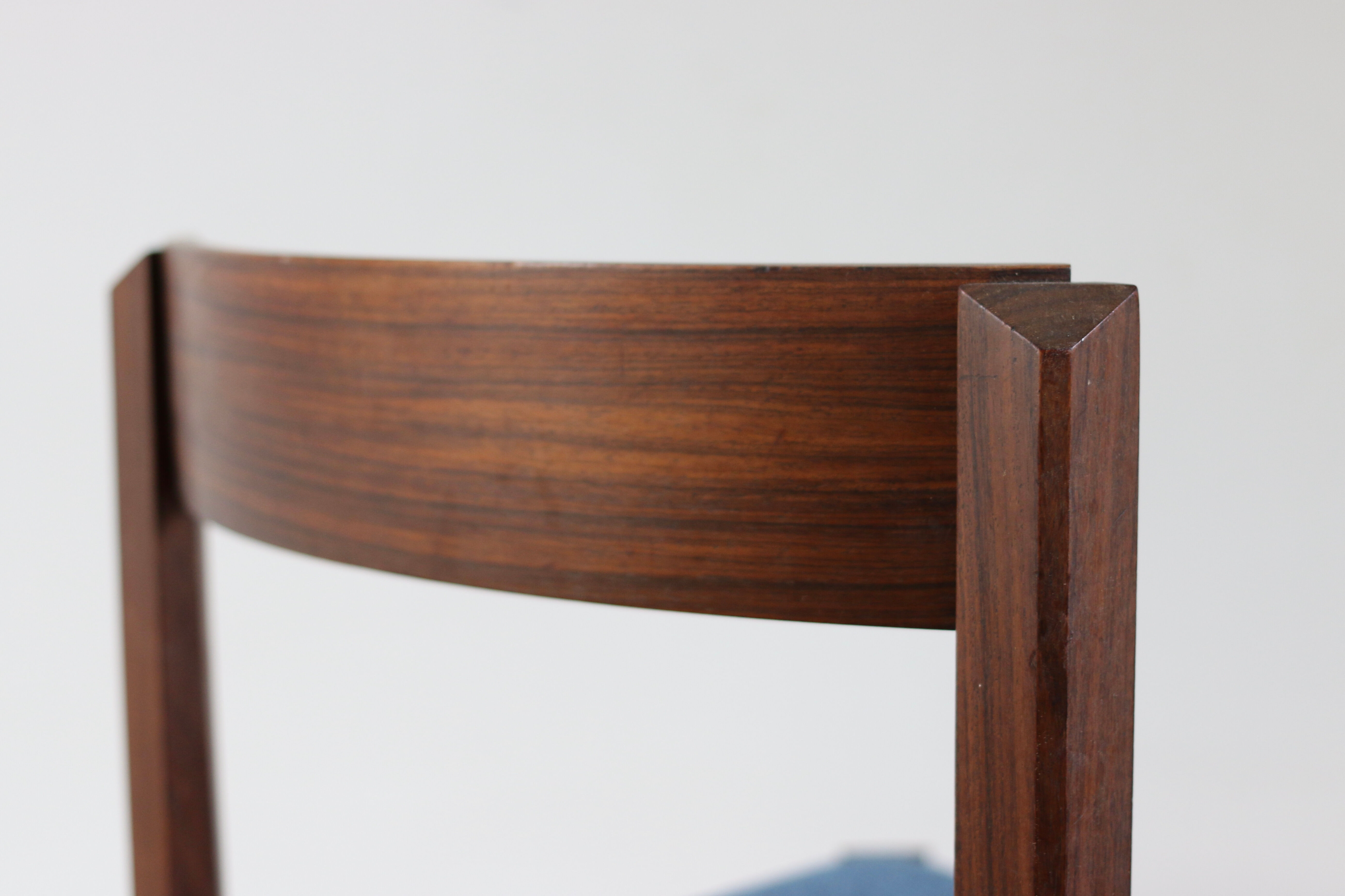 Series of 6 Scandinavian rosewood Gessef chairs