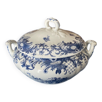 Soupière en porcelaine