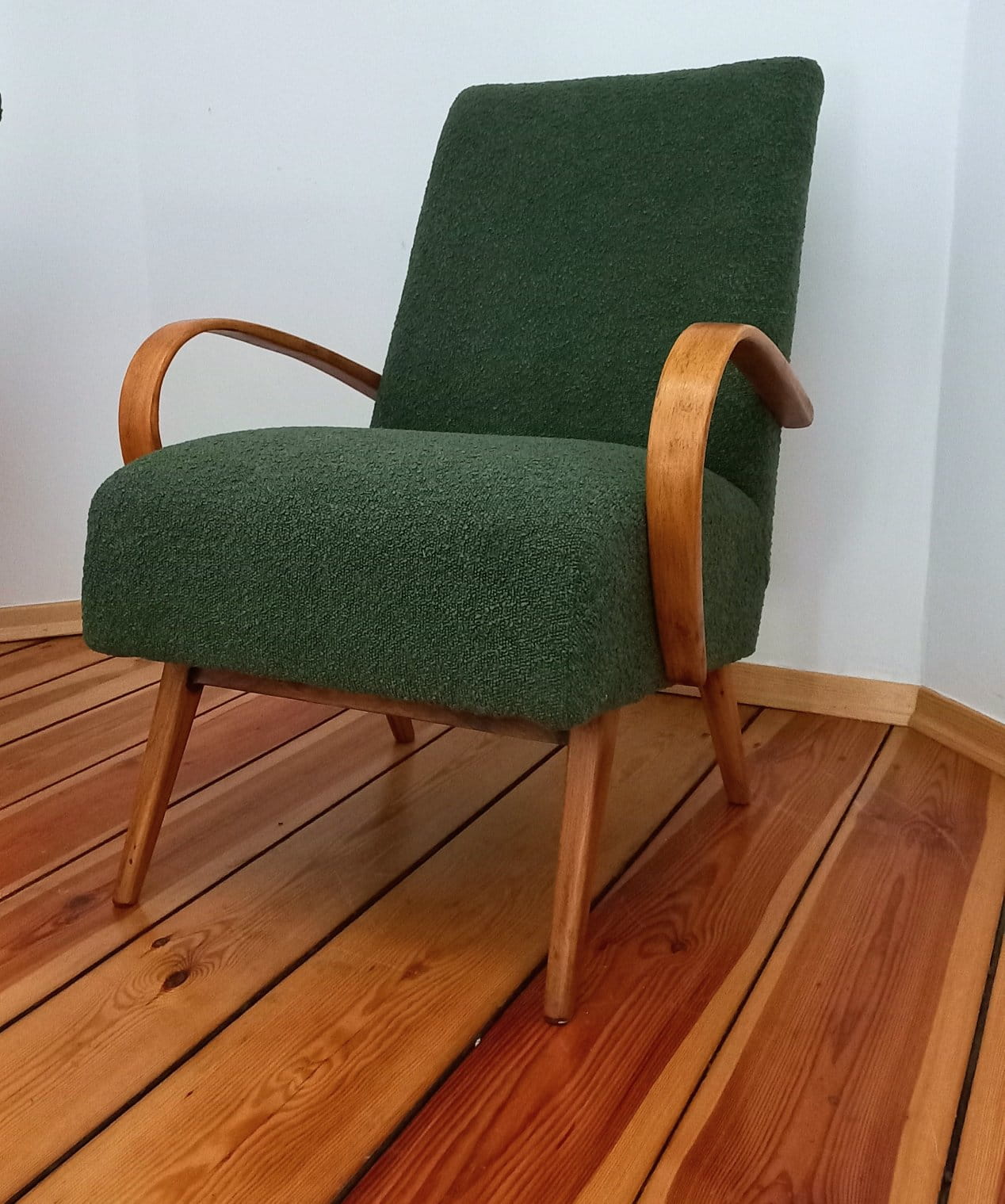 Armchairs by Jaroslav Šmidek for TON, Czechoslovakia, 1960s, Set of 2