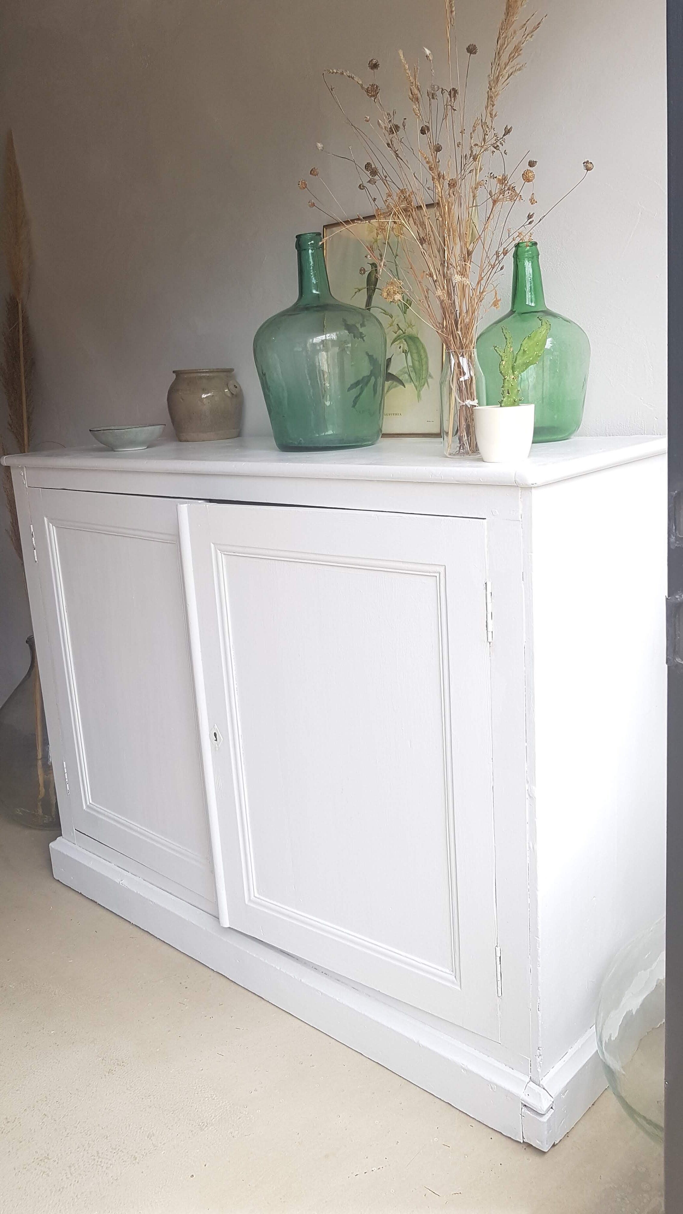 Old White Parisian Buffet