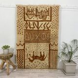 Handcrafted Moroccan Berber carpet 178 x 120 CM