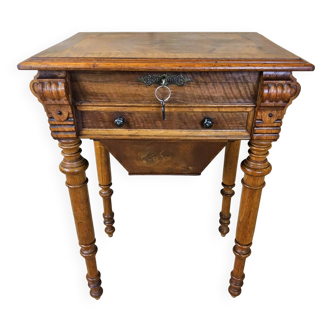 Antique walnut sewing table (19th century) Biedermeier side table