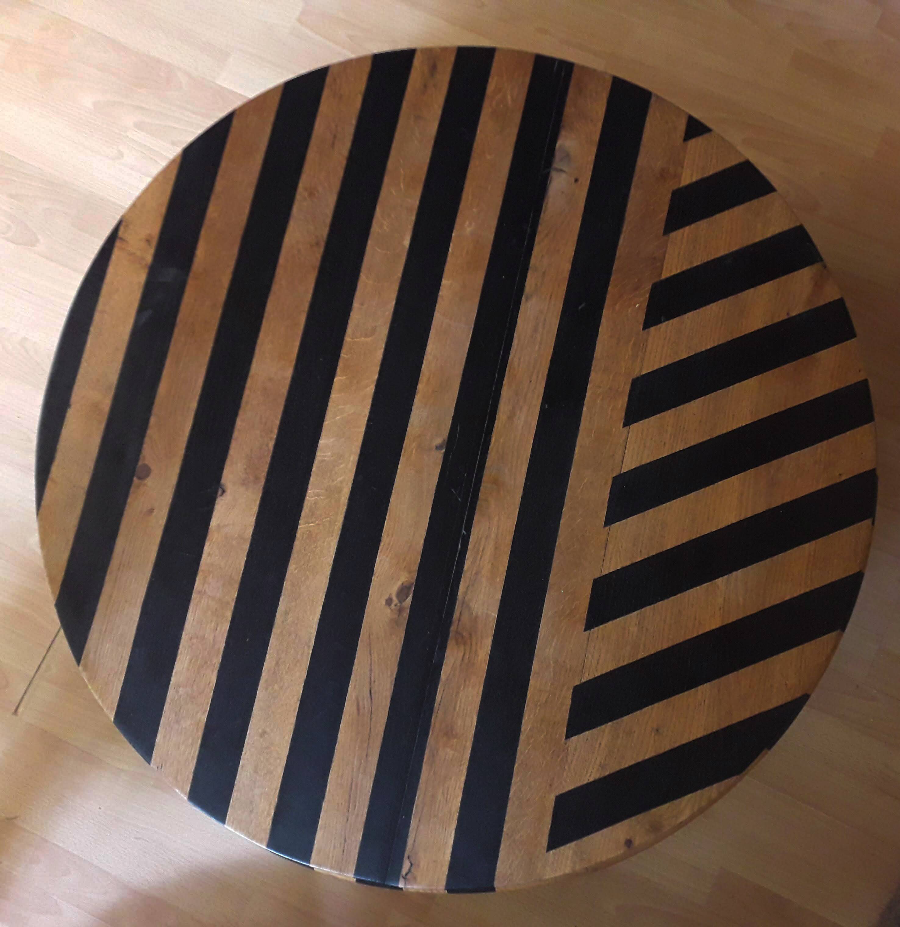 Coffee table attributed to Charles Dudouyt.