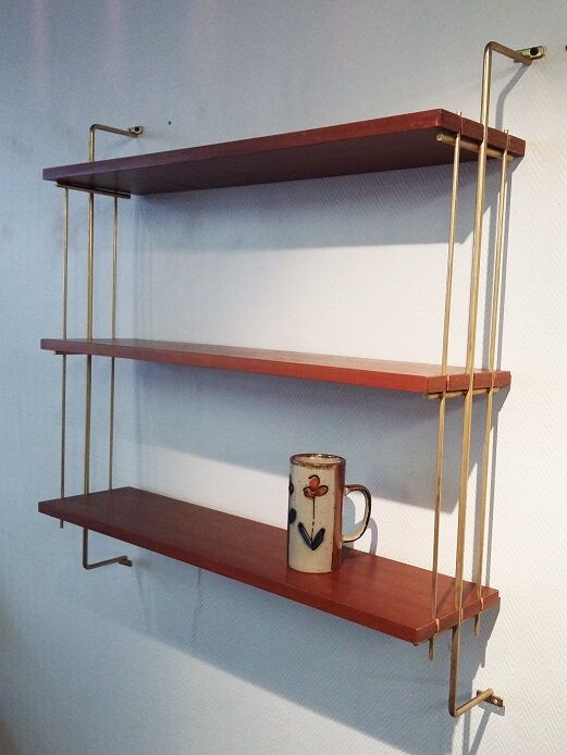 Shelf wall vintage