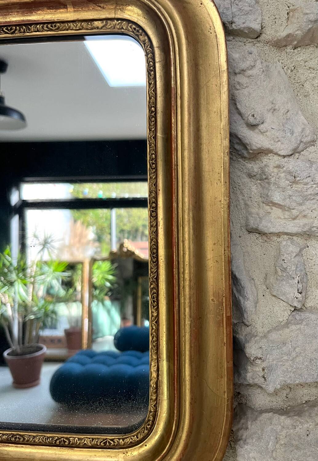 Antique mirror 42.5/36.5cm Louis-Philippe gilded with gold leaf, mercury