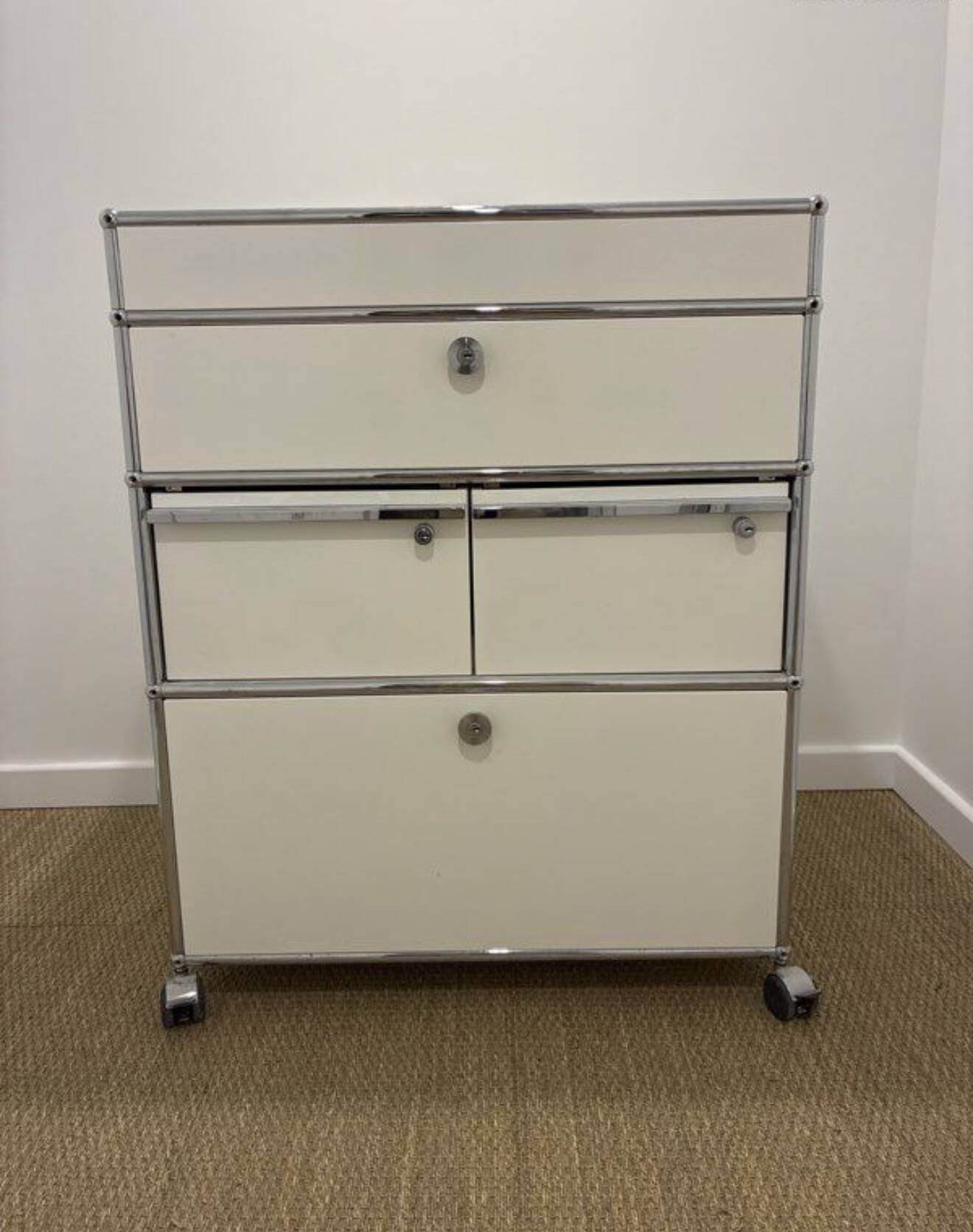 Commode USM HALLER