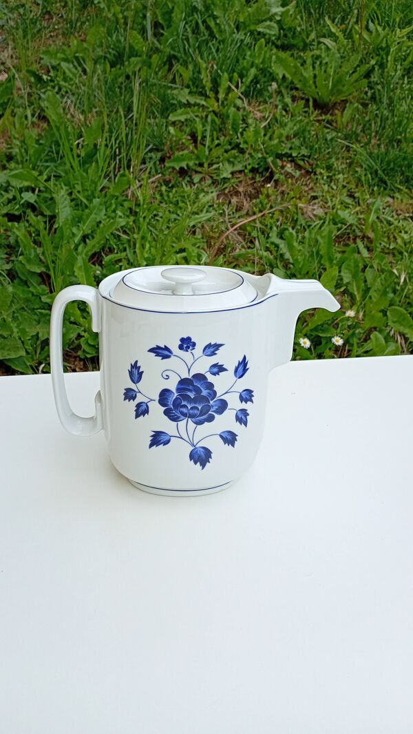 Verseuse à Café  Porcelaine Marc Held pour Coquet Limoges décor Bernardaud
