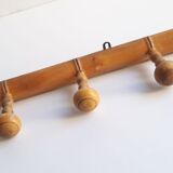 Wooden wall coat rack with 5 hooks
