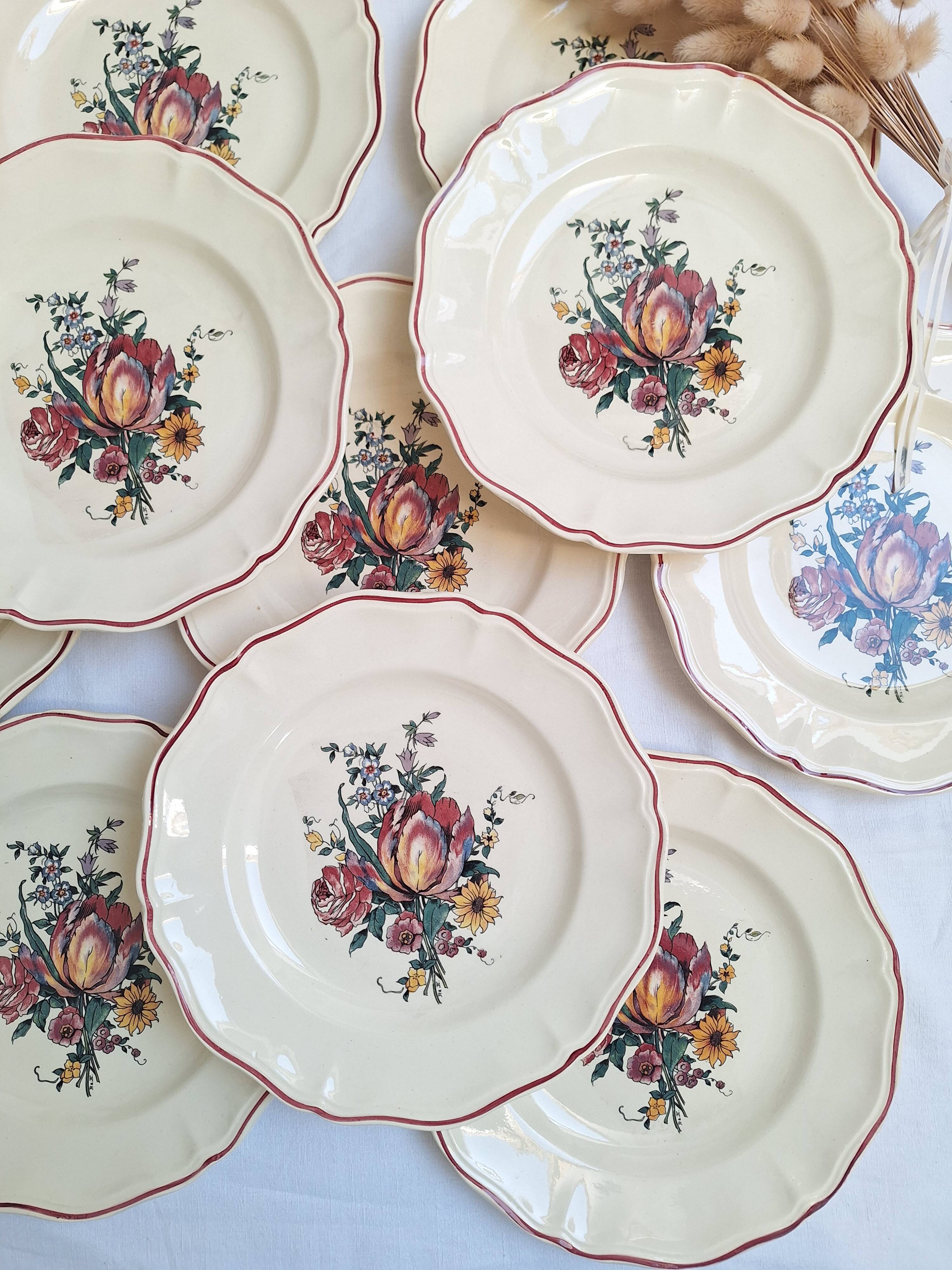 Flat plates Digoin Sarreguemines Model Loraine
