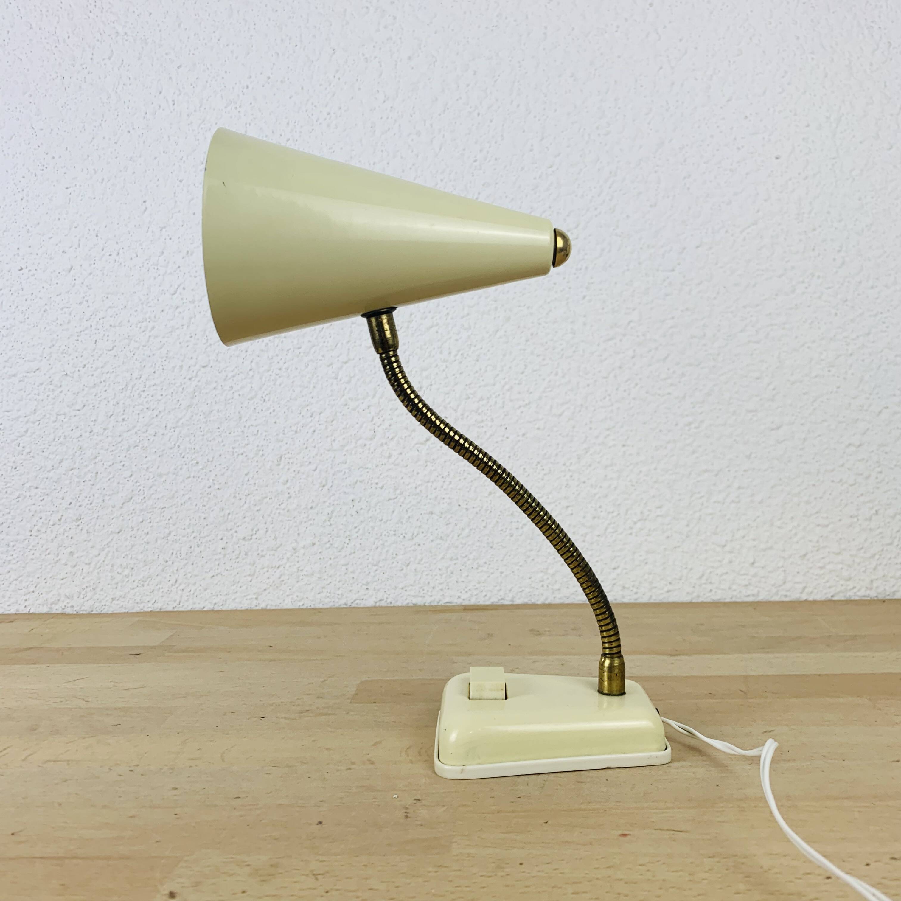 Lampe cocotte années 50 métal