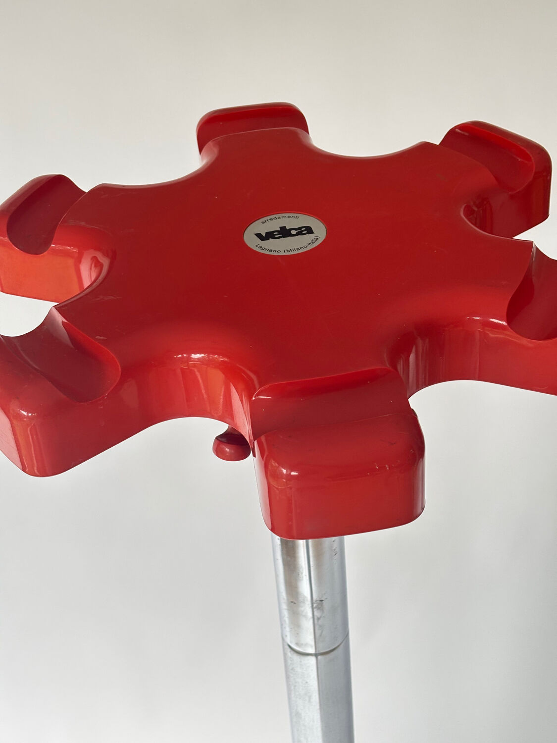 VIP coat rack Roberto Lucchi and Paolo Orlandini for Velca, 1970
