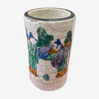 Chinese vase or goblet