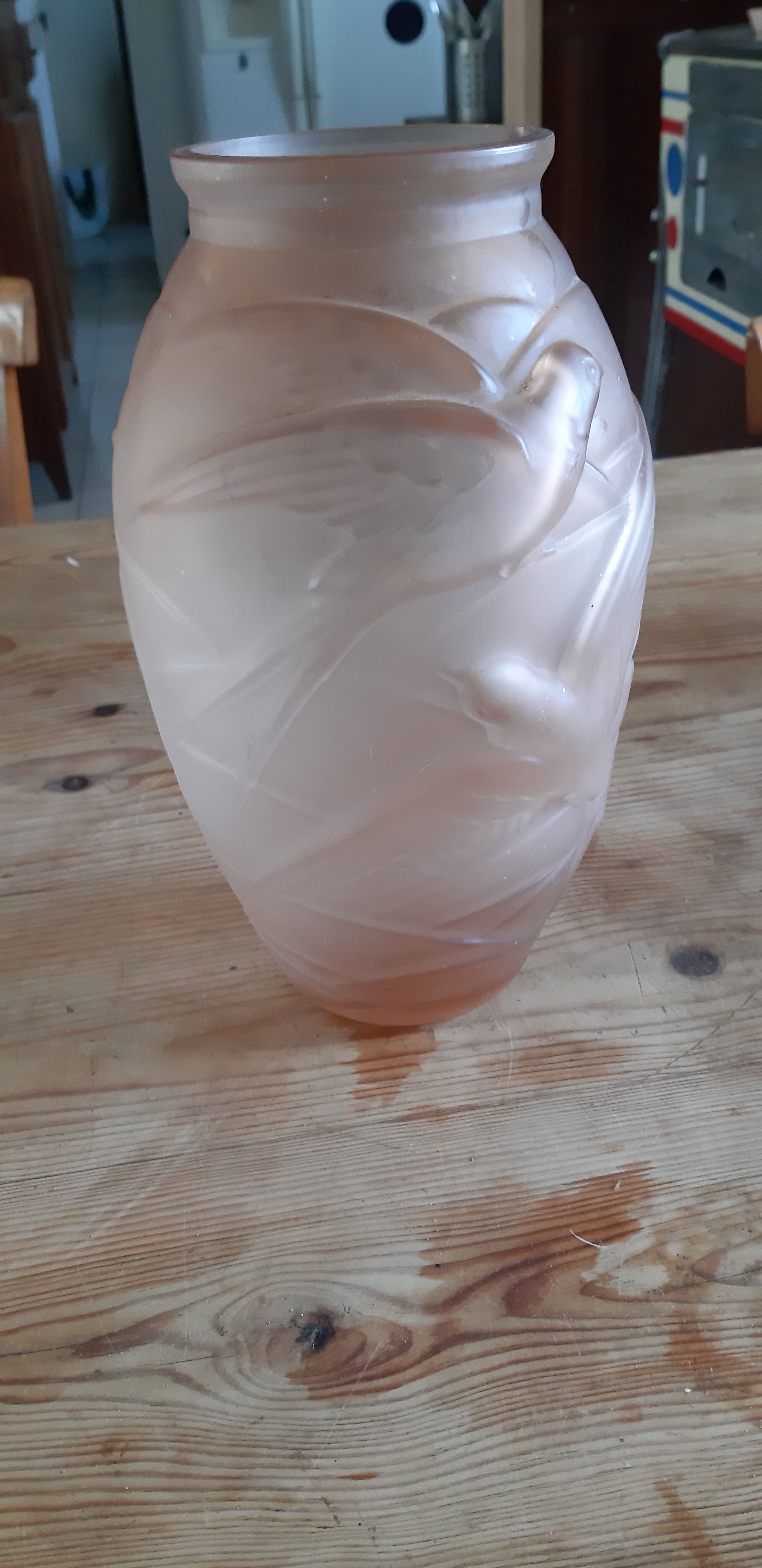 Pair of art deco vases in salmon glass signed NS