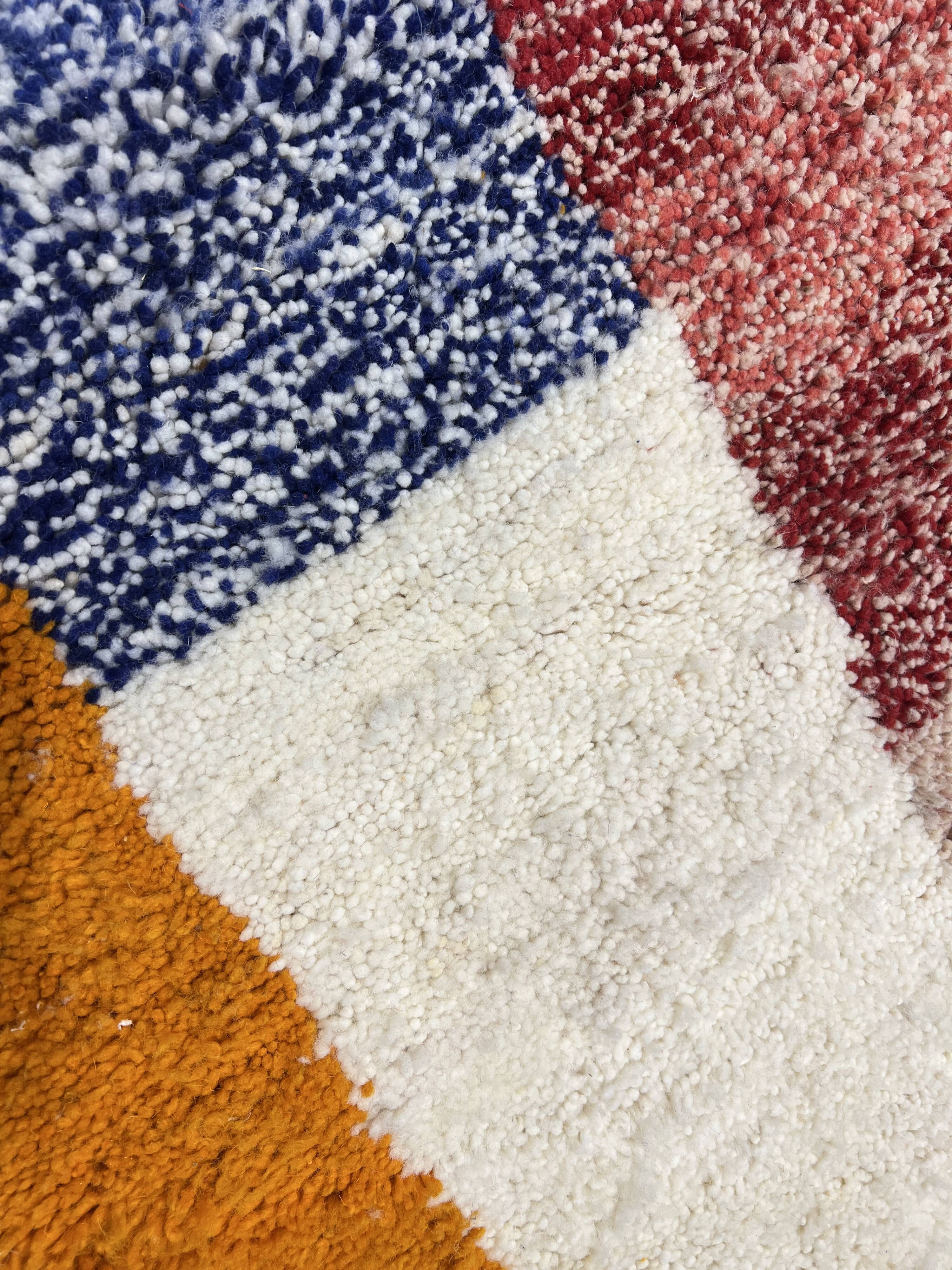 Berber carpet 276x206cm