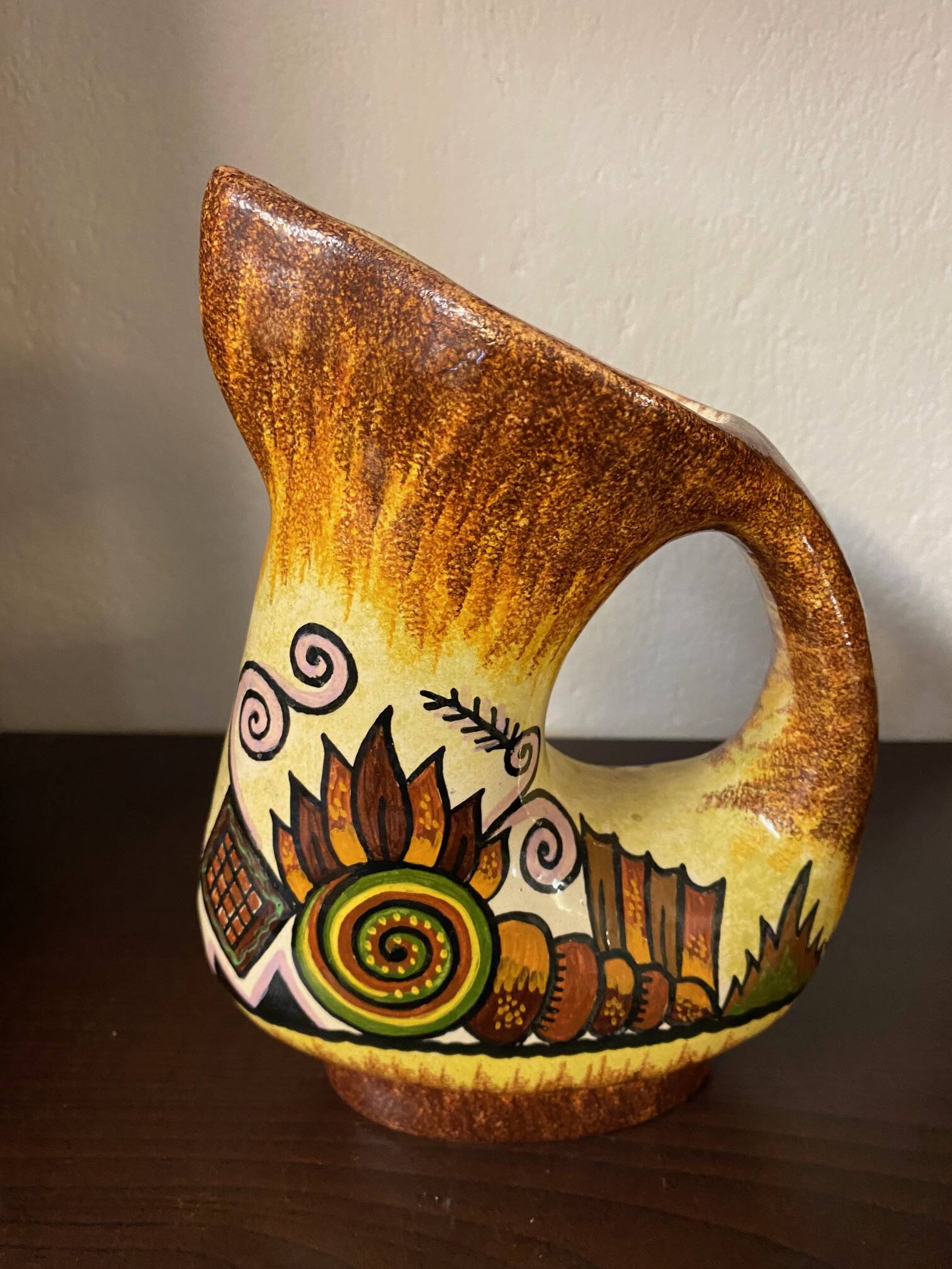 Quimper fouillen faience pitcher from the 50s/60s oblique shape gorse decor