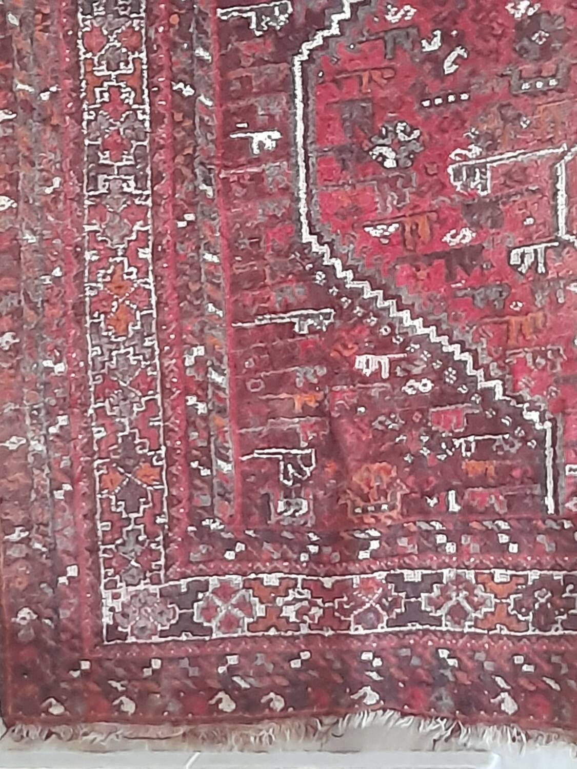 Large Tribal Qashqai Rug (Iran) – 343 x 237 cm