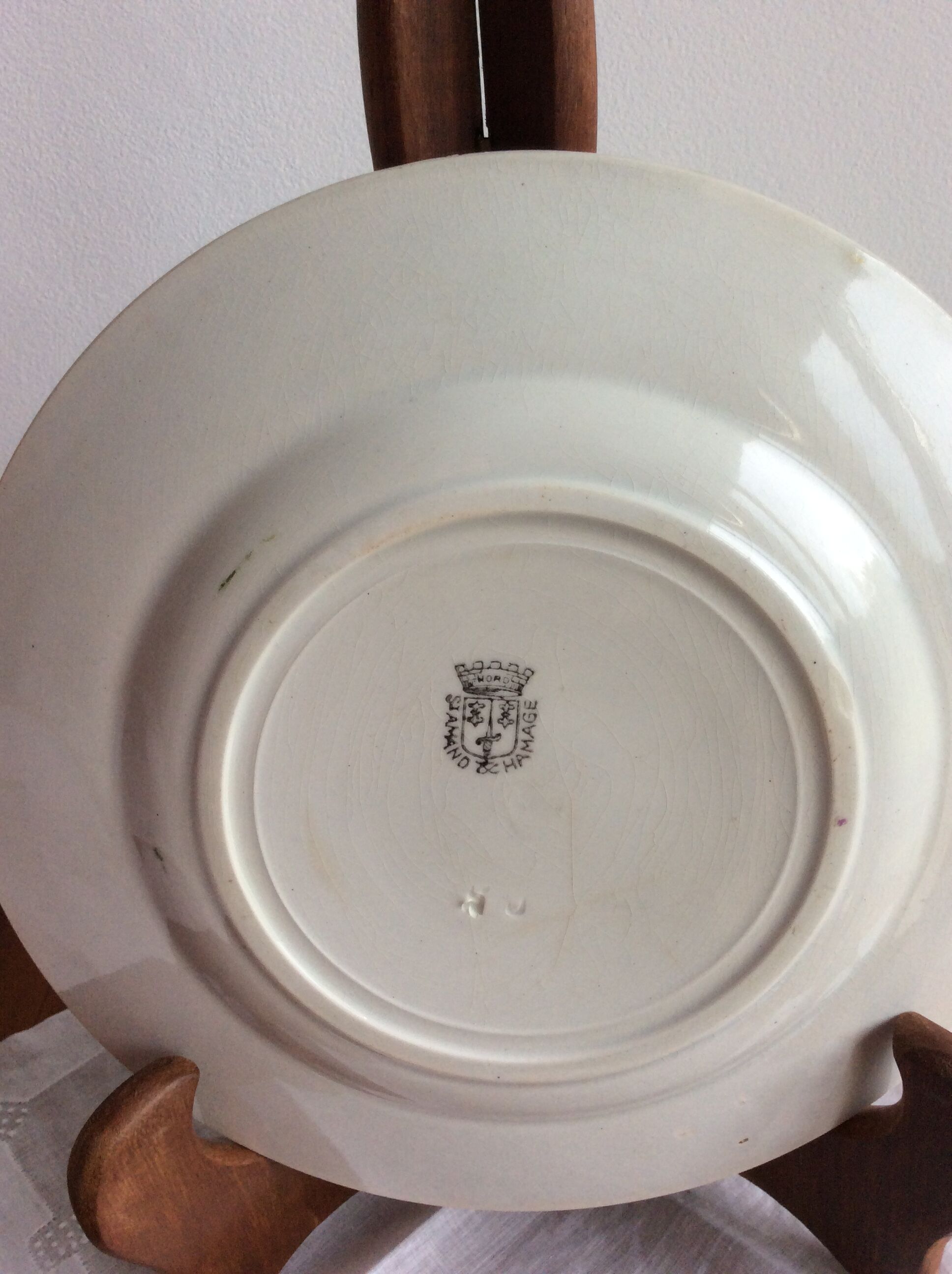 St-Amand Flat Plate - Vintage North Hamage