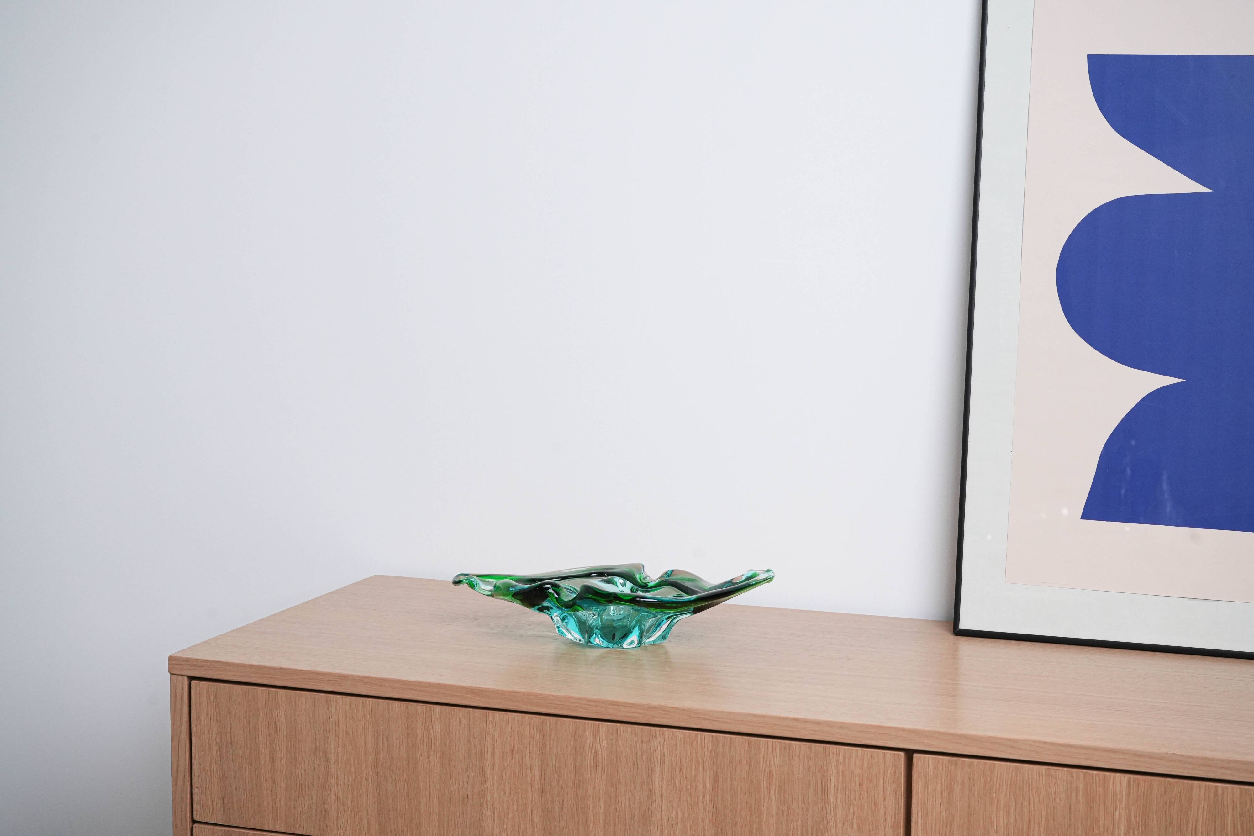 Platter, Murano glass, Italian design, 1960s, made in Italy