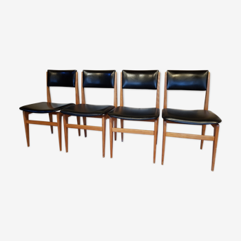 Series of 4 scandinavian chairs in black skai