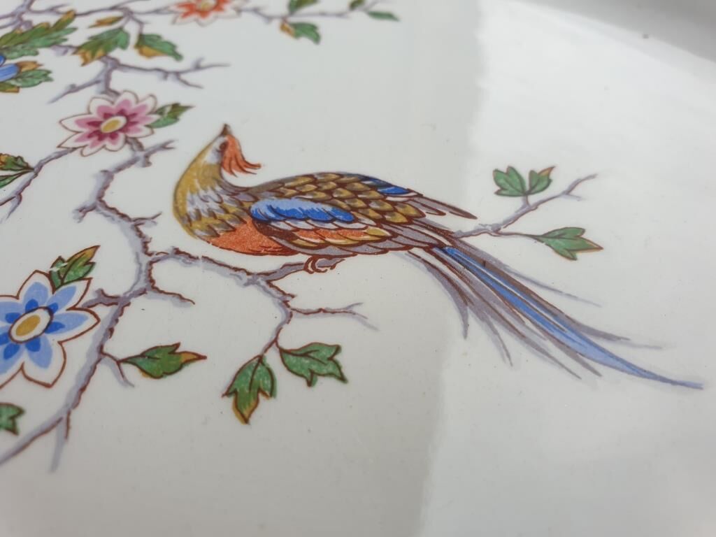 Vintage oval bird bird adorned Opalor dish