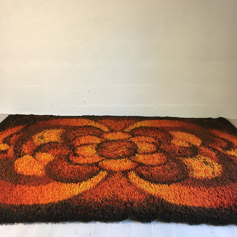 Made in Holland vintage Desso carpet 220x150cm 70