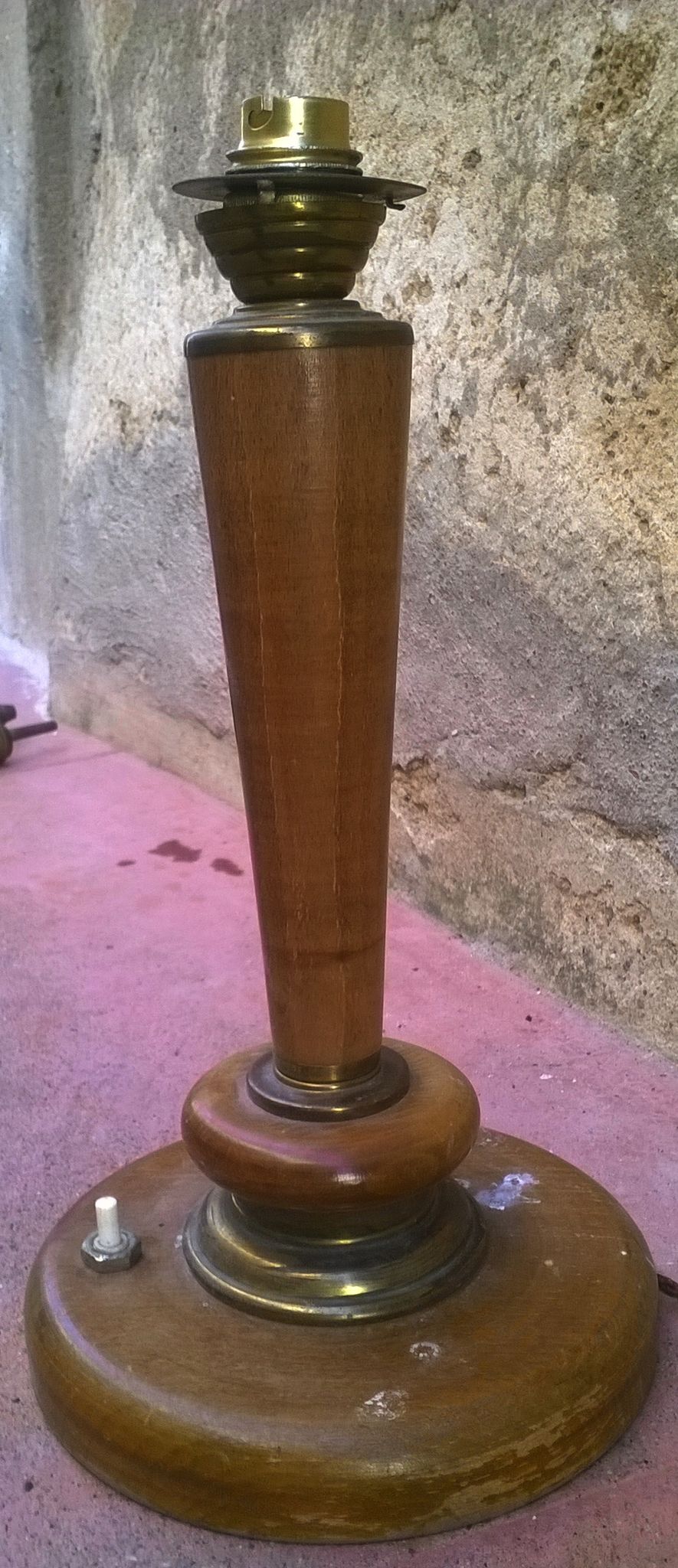 Art Deco lamp foot