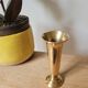 Petit vase en laiton