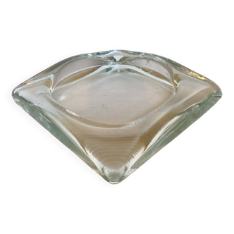 Coin holder shaped pocket emptier