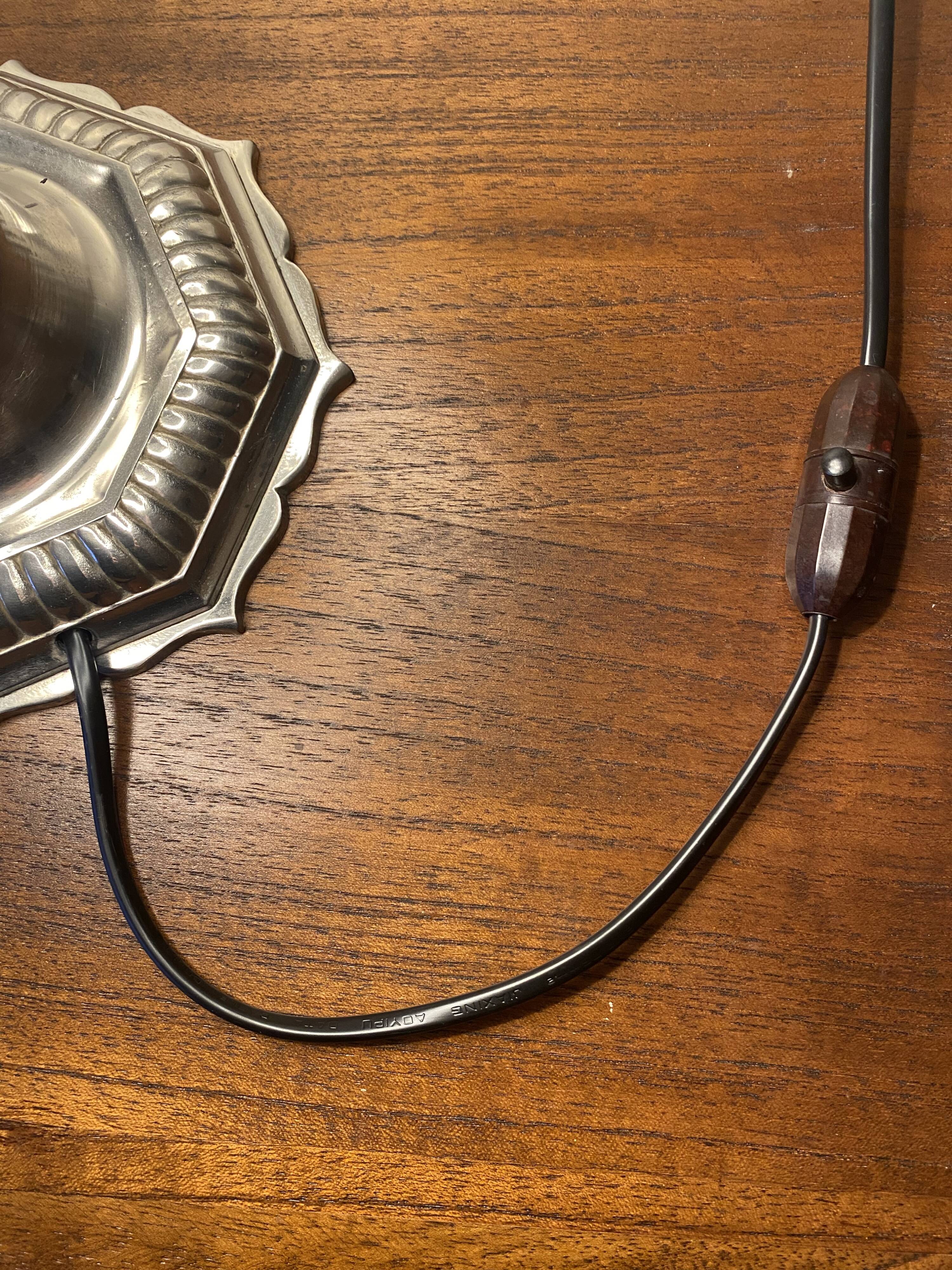 Baroque lamp in metal, wood and fabric