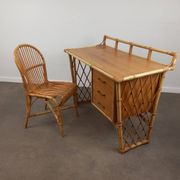 Bureau et sa chaise en rotin