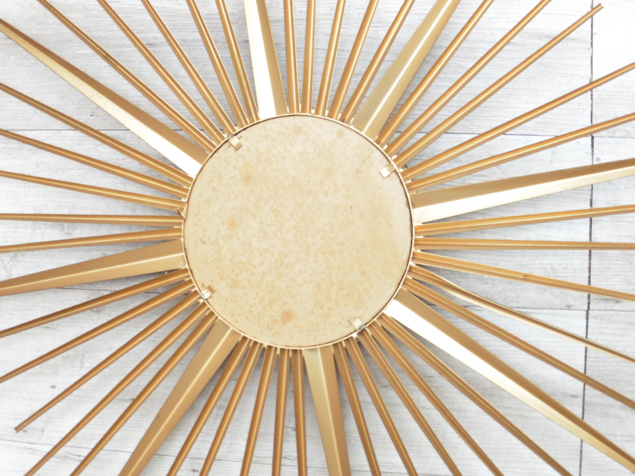 Mirror bulging Sun 85 x 85 cm