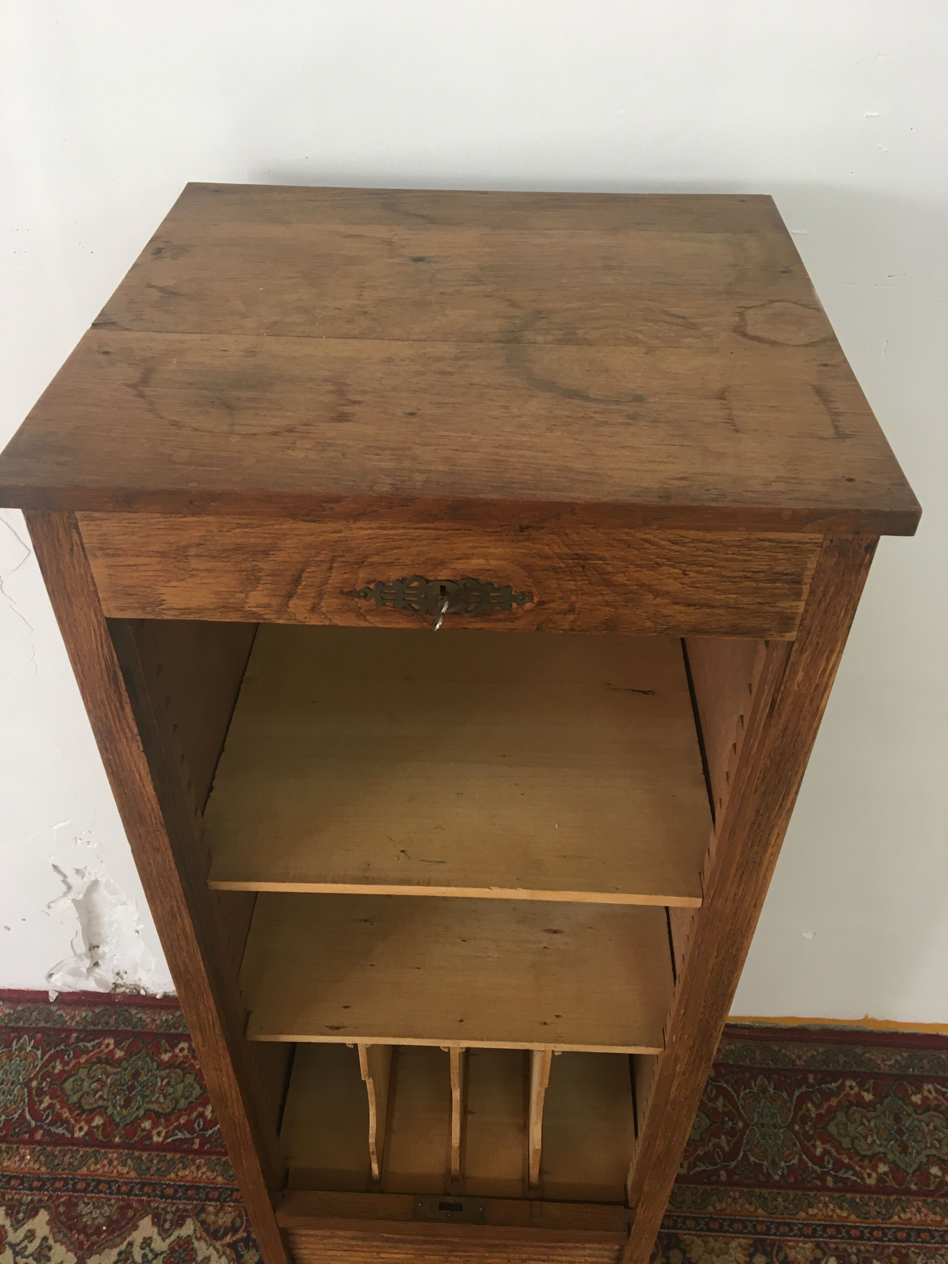 Old curtain binder