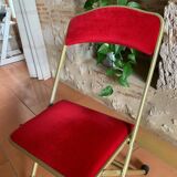8 chaises pliantes en velours rouge