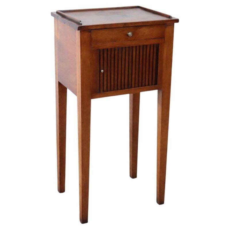 Antique Nightstand In Walnut, Italy Early 19th Century