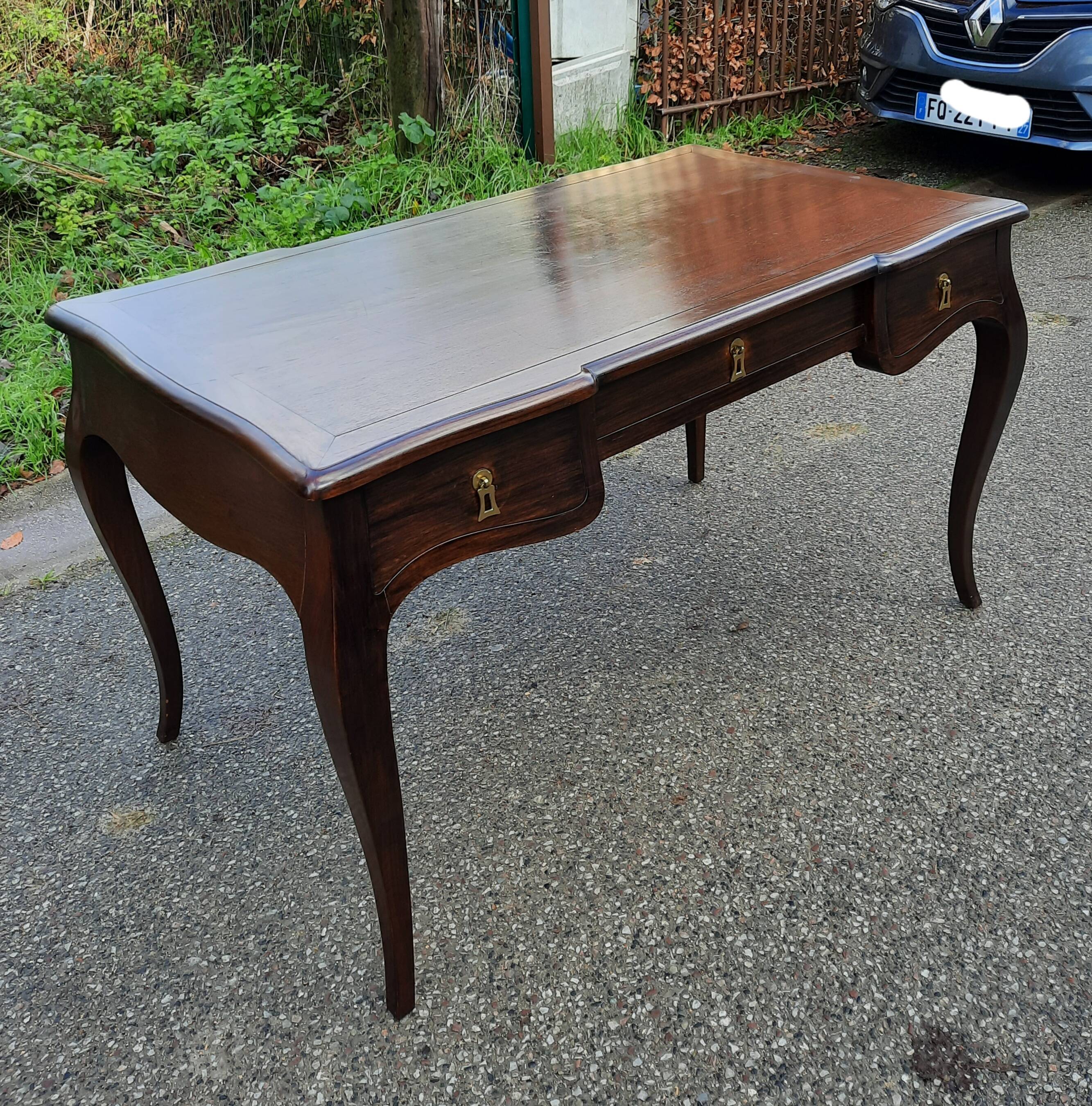 Burreau style Louis XV en palissandre
