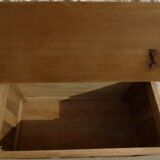 Solid oak storage chest – Very good condition
