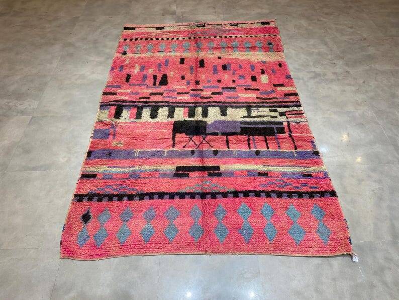 Moroccan pink wool rug 300cm x 150cm