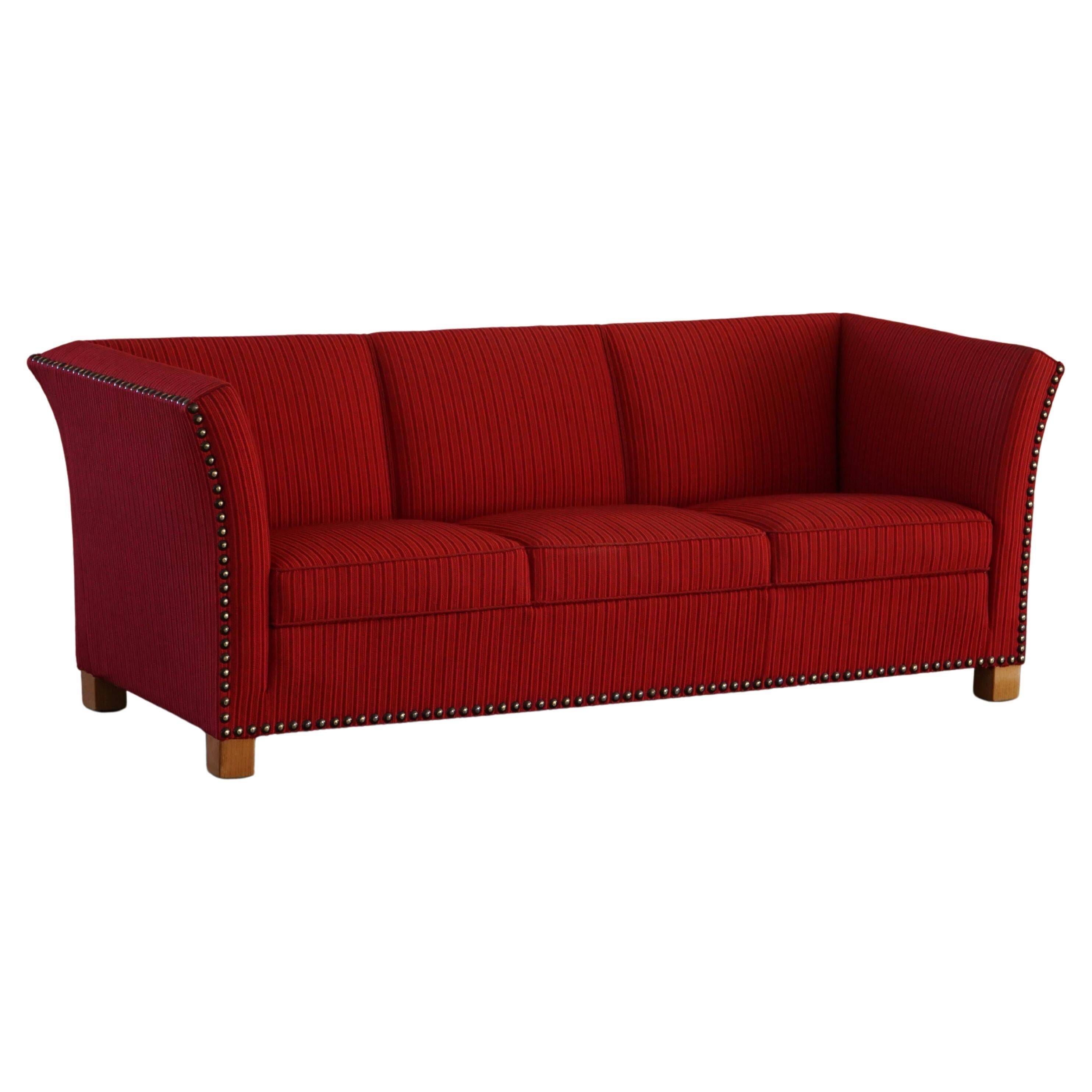 Art Deco three-seater canapé by a Danish cabinetmaker, Flemming Lassen style, 1940s.