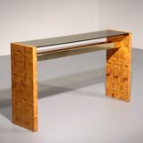 Max Papiri side table in woven banana wood and smoked glass – A sculptural modern classic