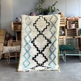 Moroccan arzilla berber rug