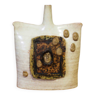 Ceramic soliflore vase with face decoration