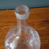 Carafe xixème en verre soufflé et ciselé