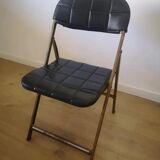 Pair of folding chairs 70