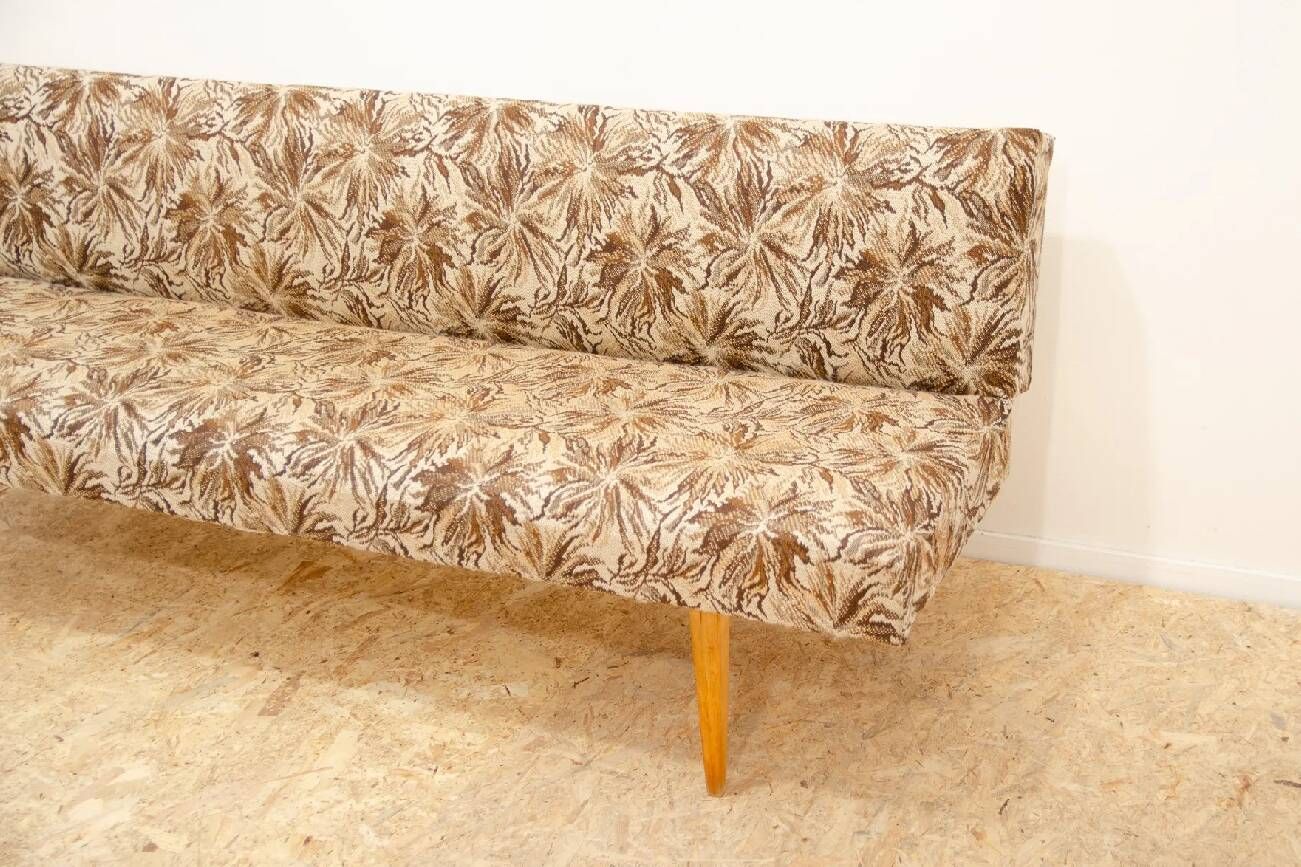 Mid-century sofa by Miroslav Navrátil, lounge seating, 1960s