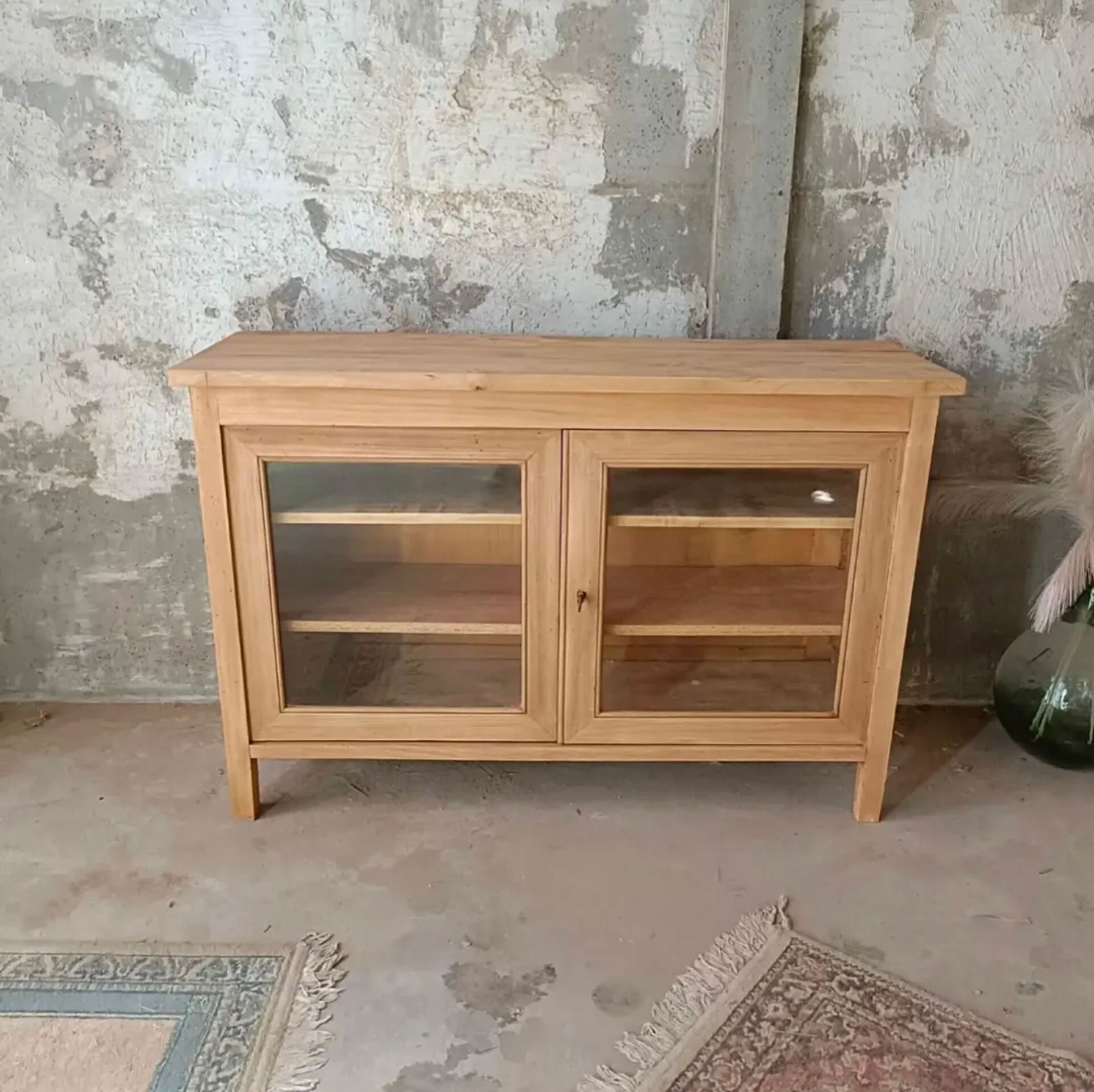 Buffet vitrine 
